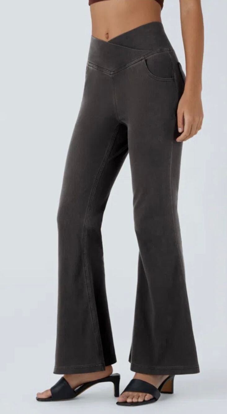 HALARA Flex High Waisted Crossover Pocket Flare Jeans – Black Denim XS Petite